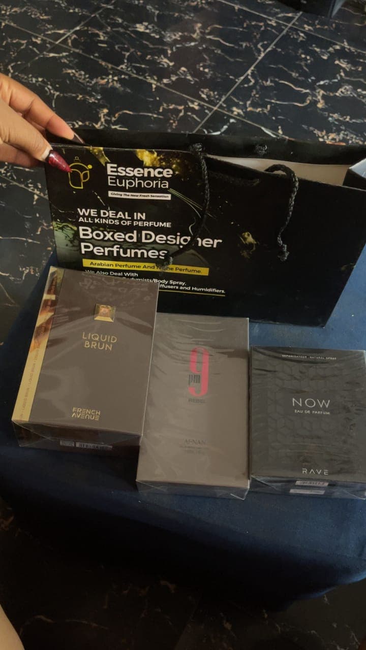 Perfumes combos for me.