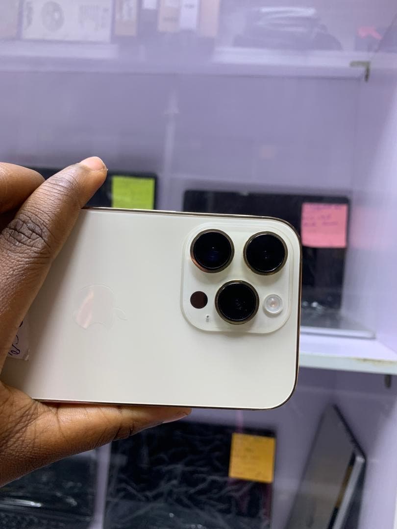 iPhone 14 Pro