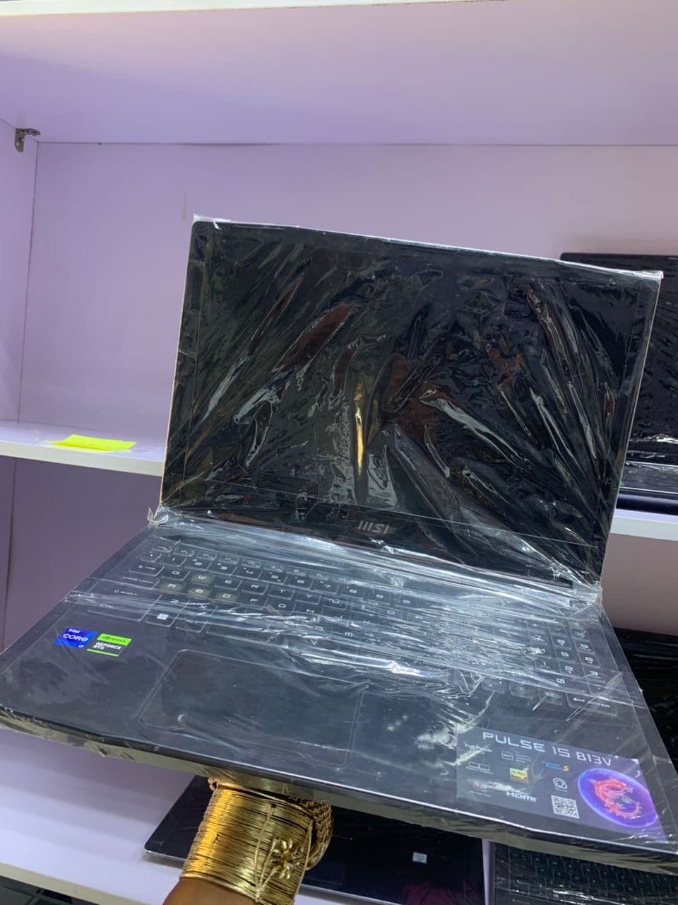 MSI Pulse15