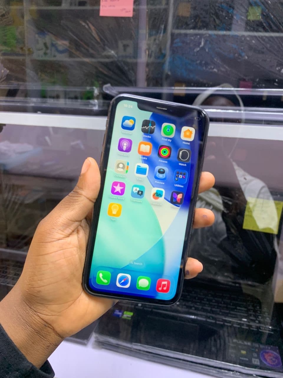 iPhone 11