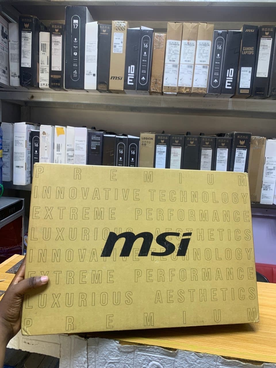 MSI thin 15