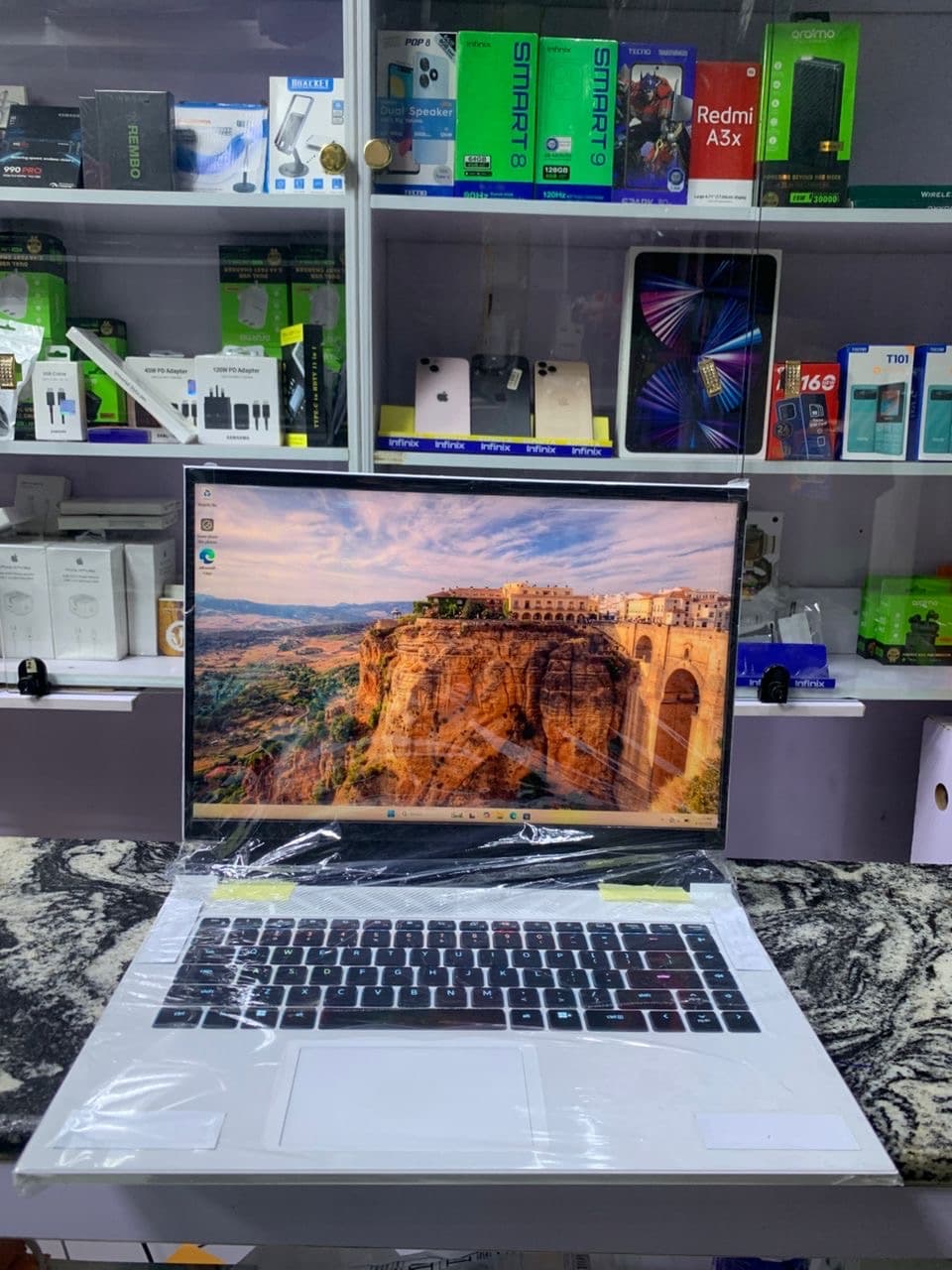 Dell G16