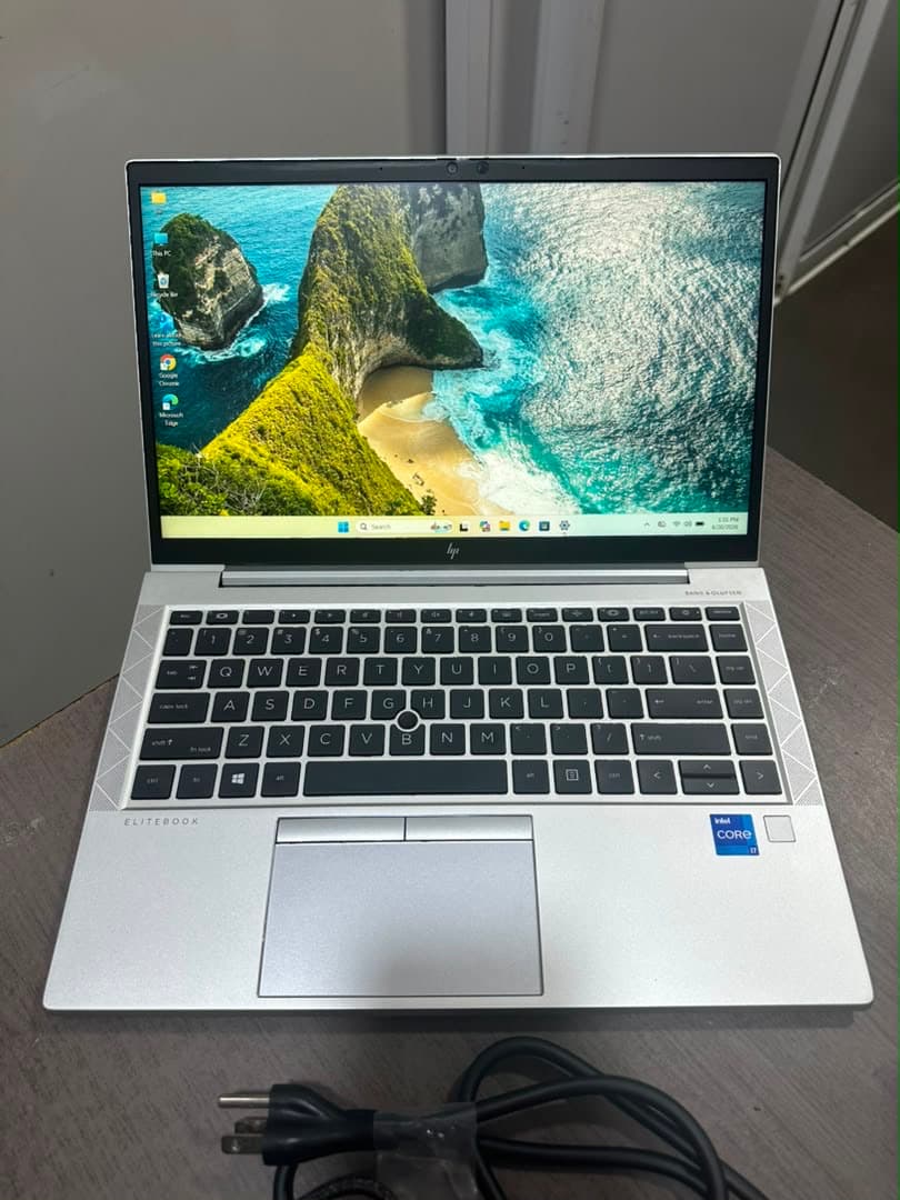 HP Elitebook 840G8